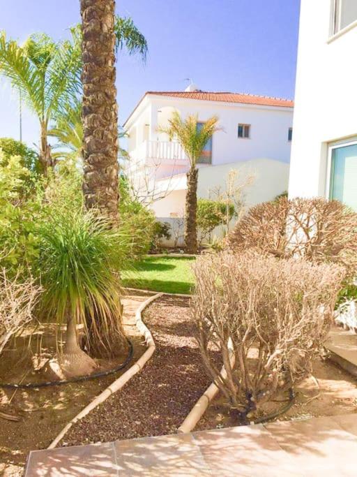 Villa Artemis Lárnaca Exterior foto